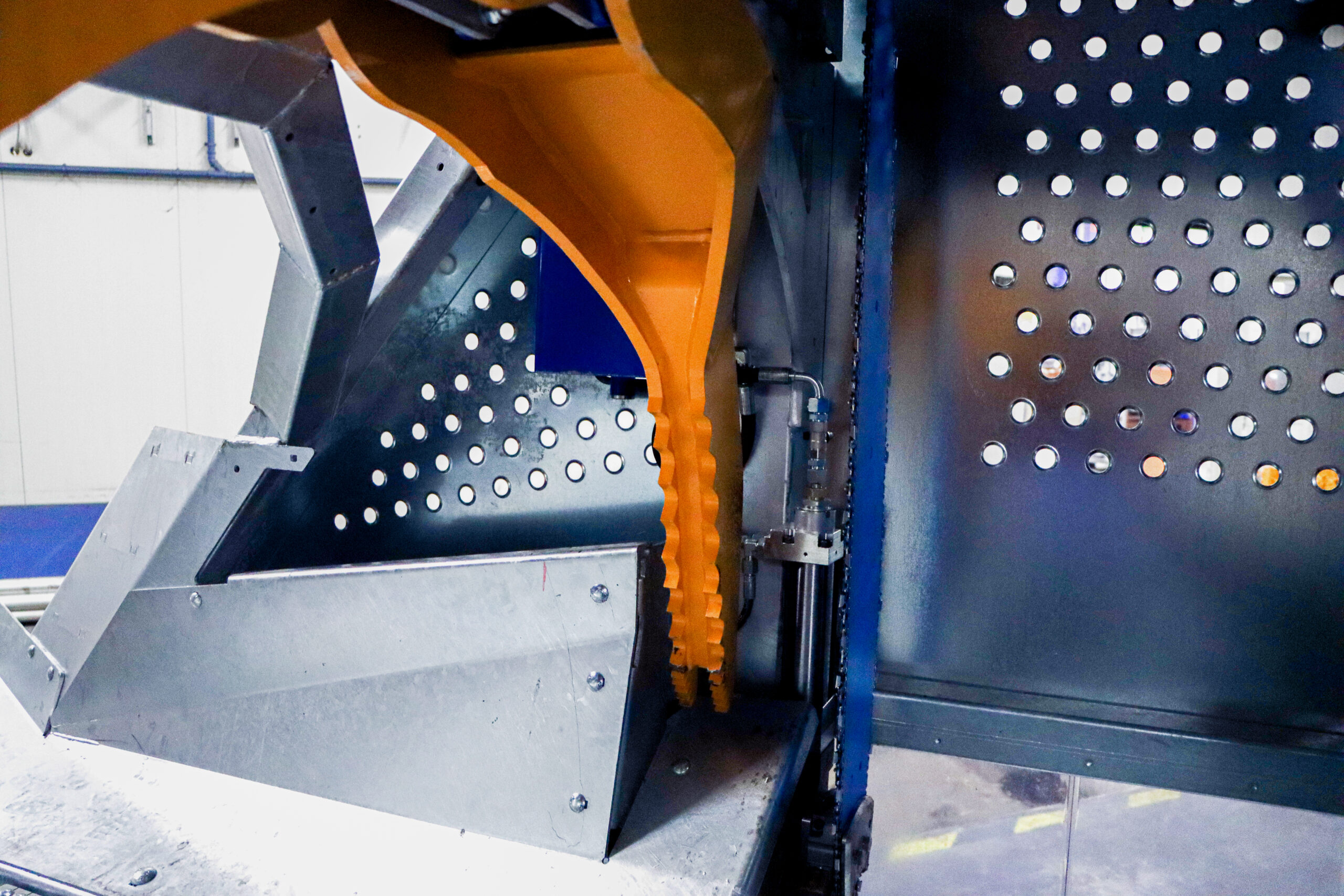 SSPX 800 <p> Abrollrahmen | Hakenlift – Bild 15